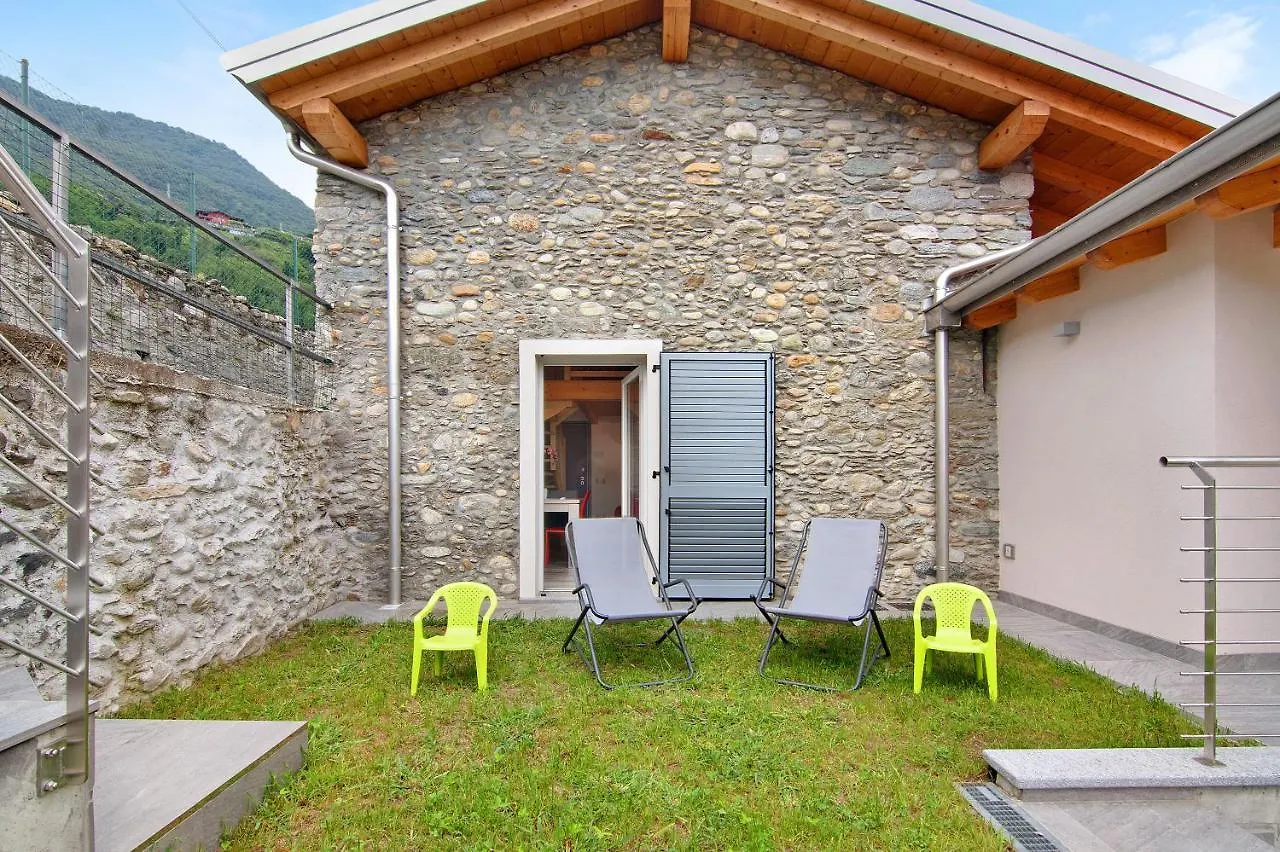 Villa Jack House à Domaso Hébergement de vacances